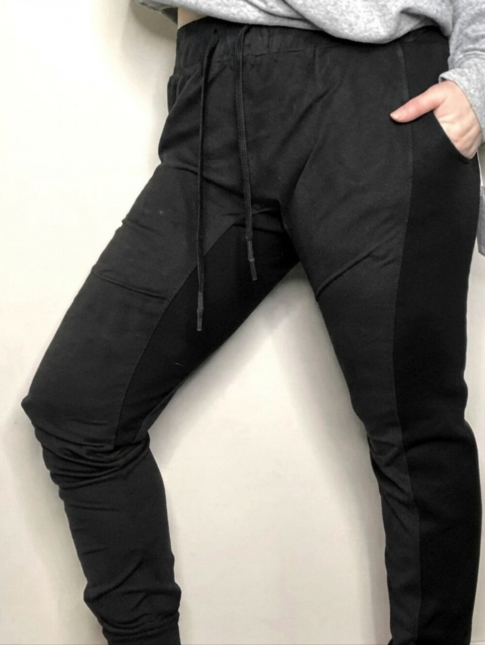 Lime & Vine Kay Harem Black Jogger Sporty Velour Knit joggers size Small